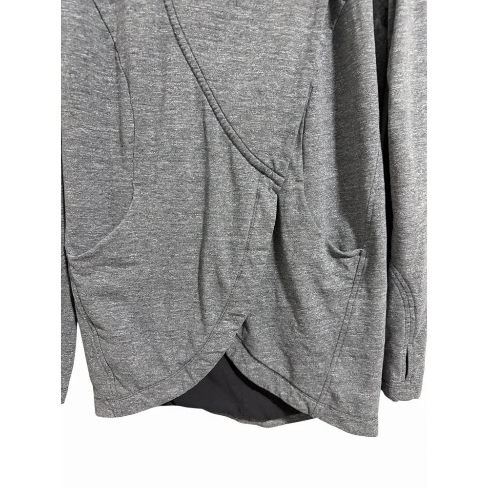 Lululemon That's A Wrap‎ Sweater Jacket Heathered Snow Slub Coal Women's Size 4